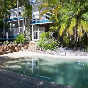 Holiday home Utopia House
